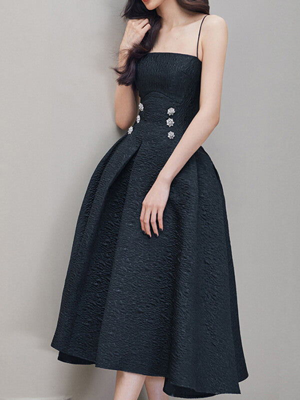 Woochic mi-longue robe jacquard avec strass à fines brides élégant soirée noir