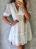Woochic mini-robe à pois à volantée boutons décolleté plongeant manches bouffantes manches courtes casual doux plage