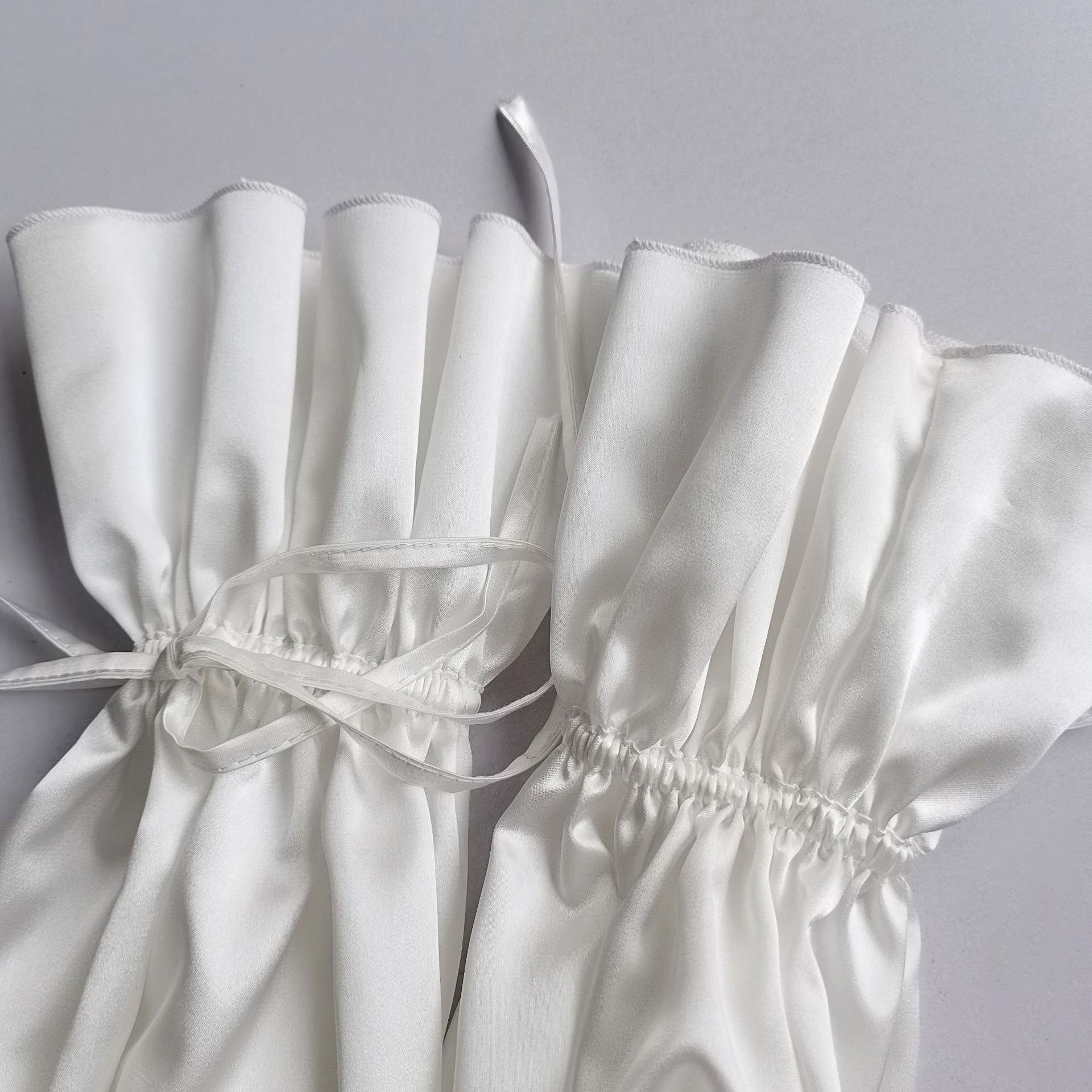 Woochic mini-robe moulante strappy col bateau manches longues élégant cocktail