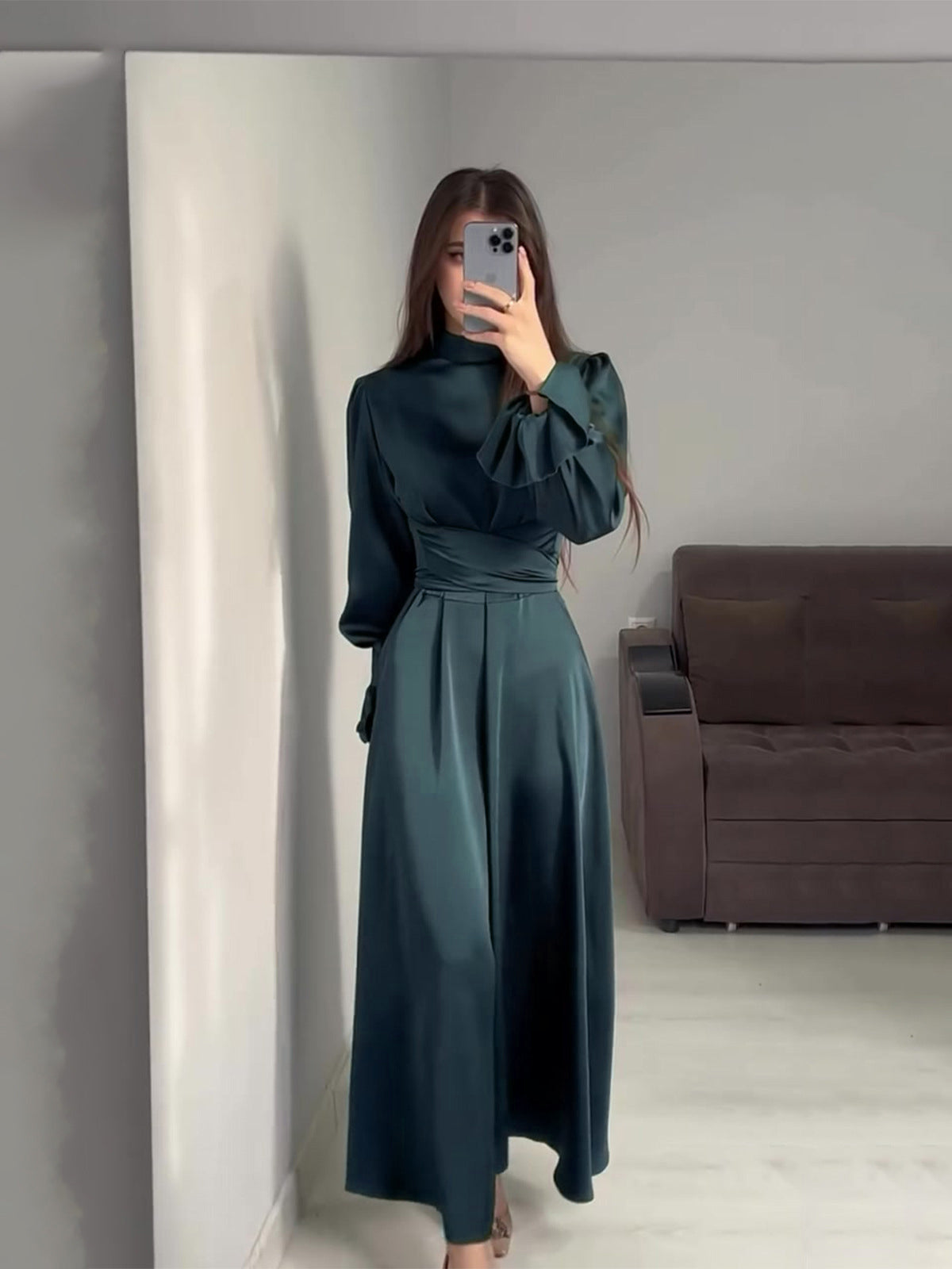 Woochic robe à manches longues col mi-haut à volants vert 1 S