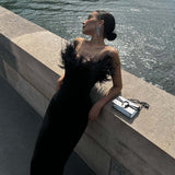 Woochic robe à plumes bustier col en V fendue taille haute