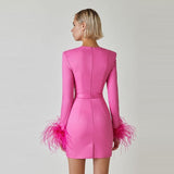 Woochic robe à plumes col carré taille haute