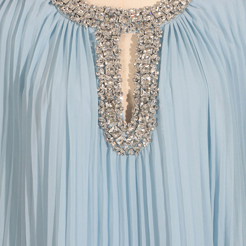 Woochic robe à plumes col rond strass plissée couture
