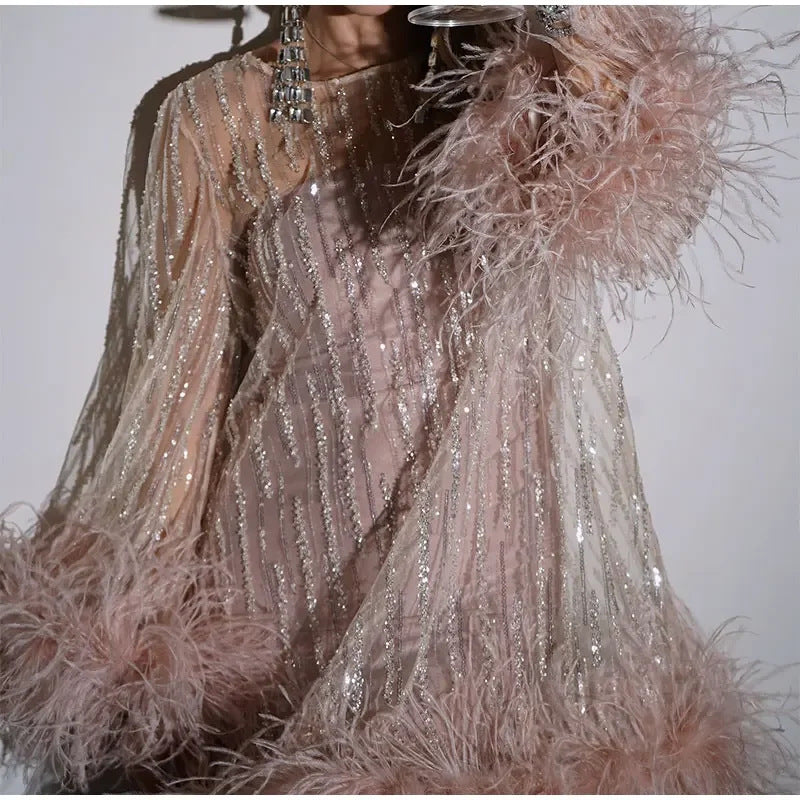 Woochic robe à plumes paillettes scintillants manches évasées , Rose