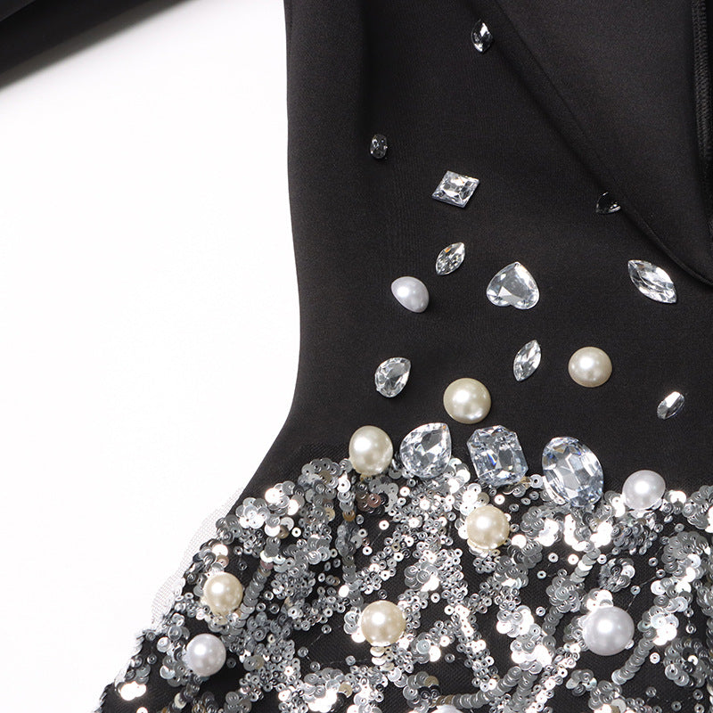 Woochic robe blazer col en V cintrée strass, design
