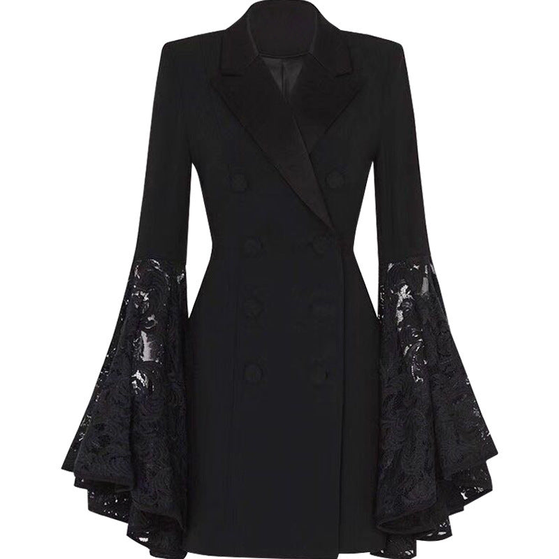 Woochic robe blazer courte dentelle manches évasées couture