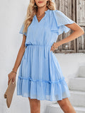Woochic robe courte trapèze à volantée strappy v-cou manches courtes mode doux