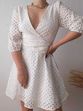 Woochic robe courte unicolore ceinture v-cou manches au coude doux Blanche S