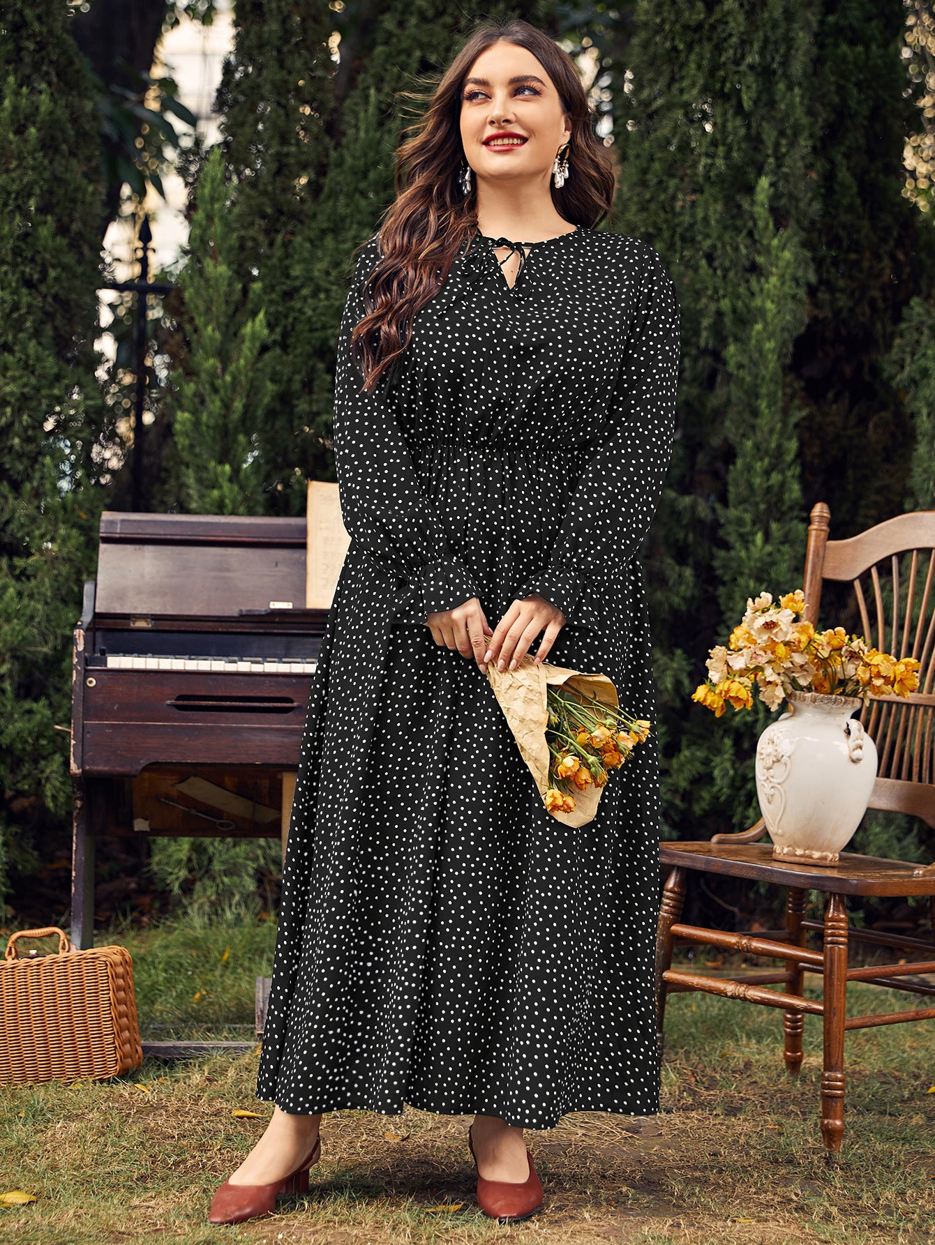 Woochic robe grande taille col en rond imprimé pois trapèze manches évasées