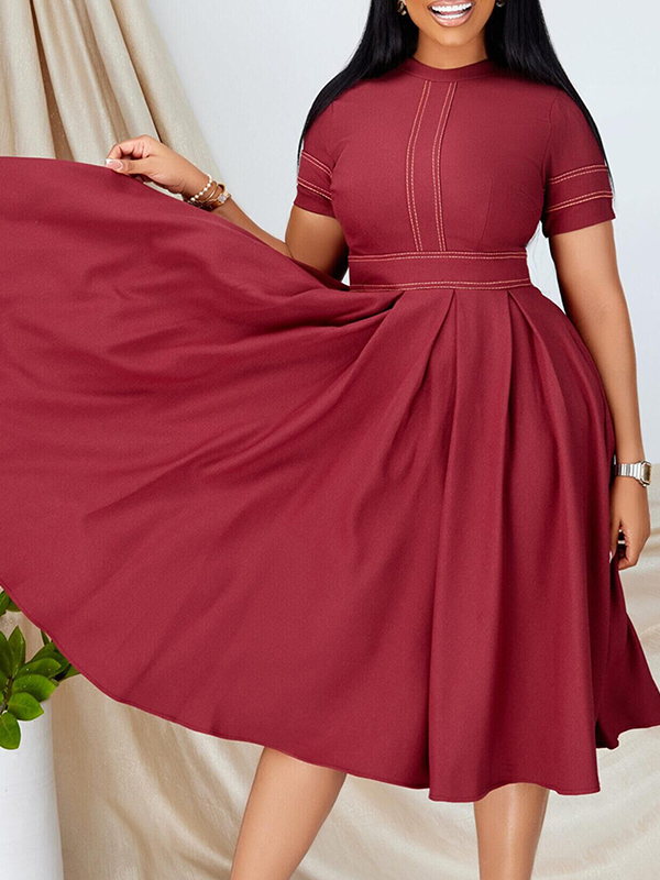 Woochics Robe mi-longue élégante à col ras du cou et couleur unie, grande taille, ceinturée