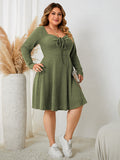 Woochic robe grande taille col carré taille cintrée manches longues