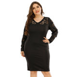 Woochic robe grande taille col en V découpé cintrée